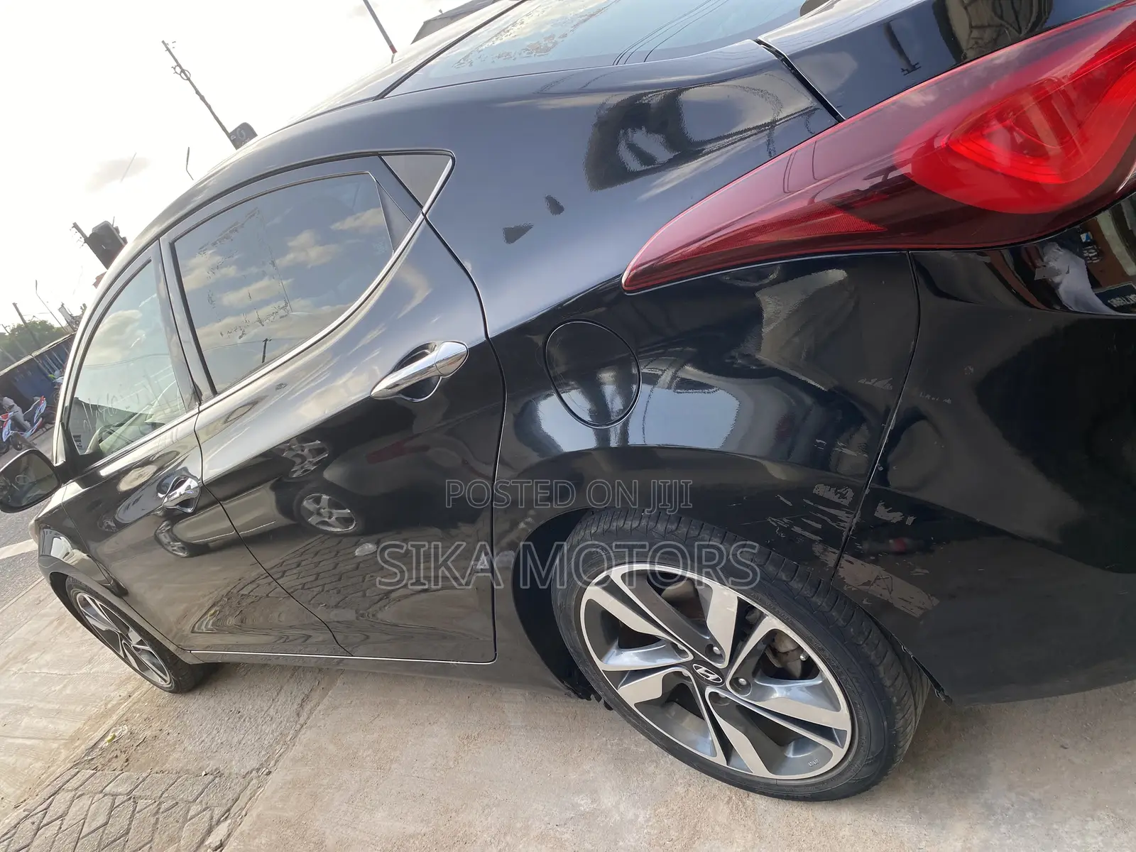 Hyundai Elantra 2016 Black