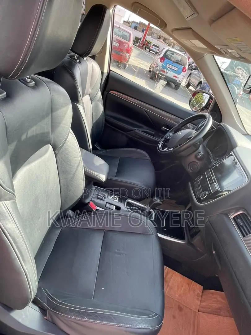 Mitsubishi Outlander SEL AWC 2019 Red