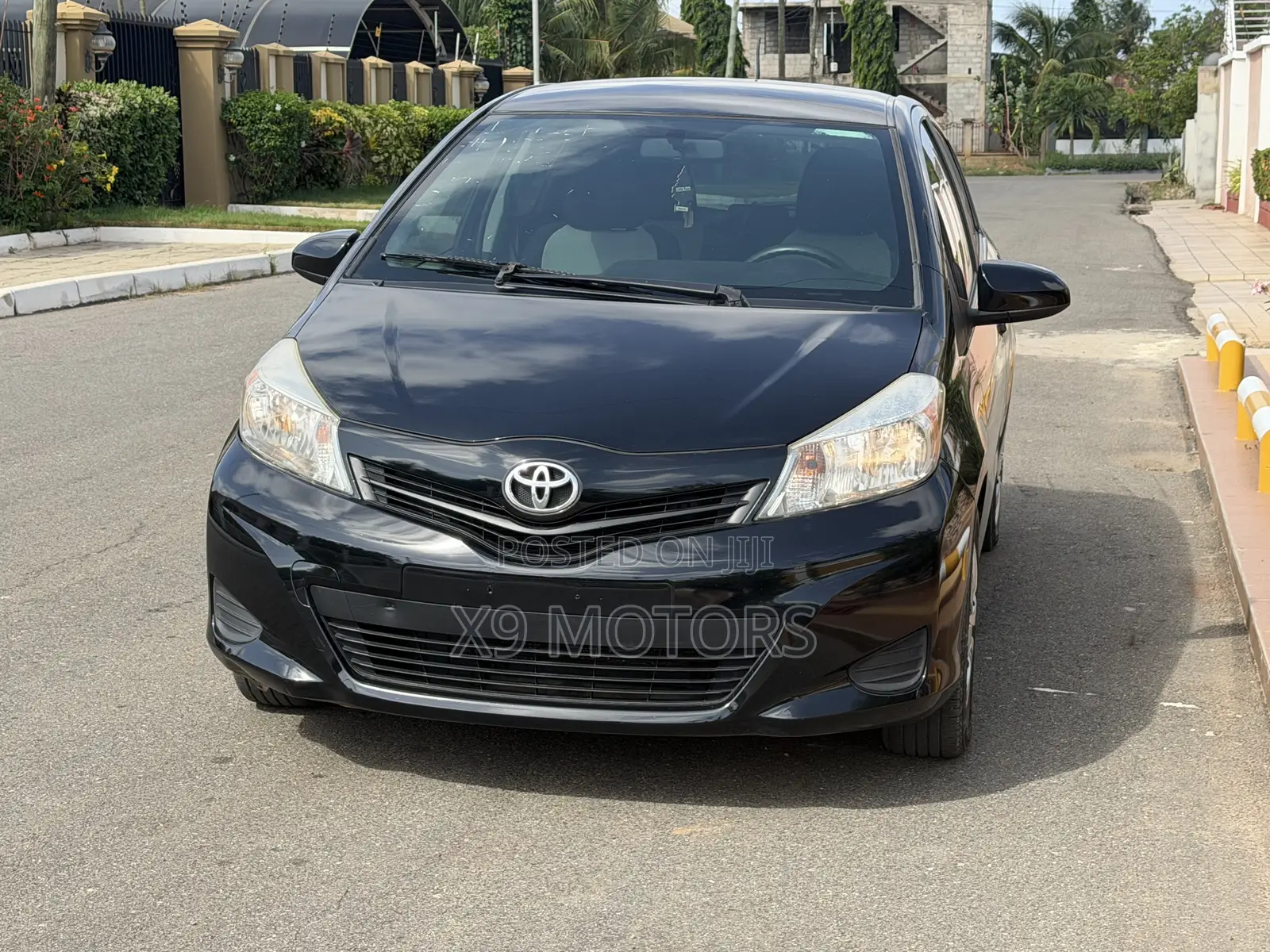 Toyota Vitz 2014 Black