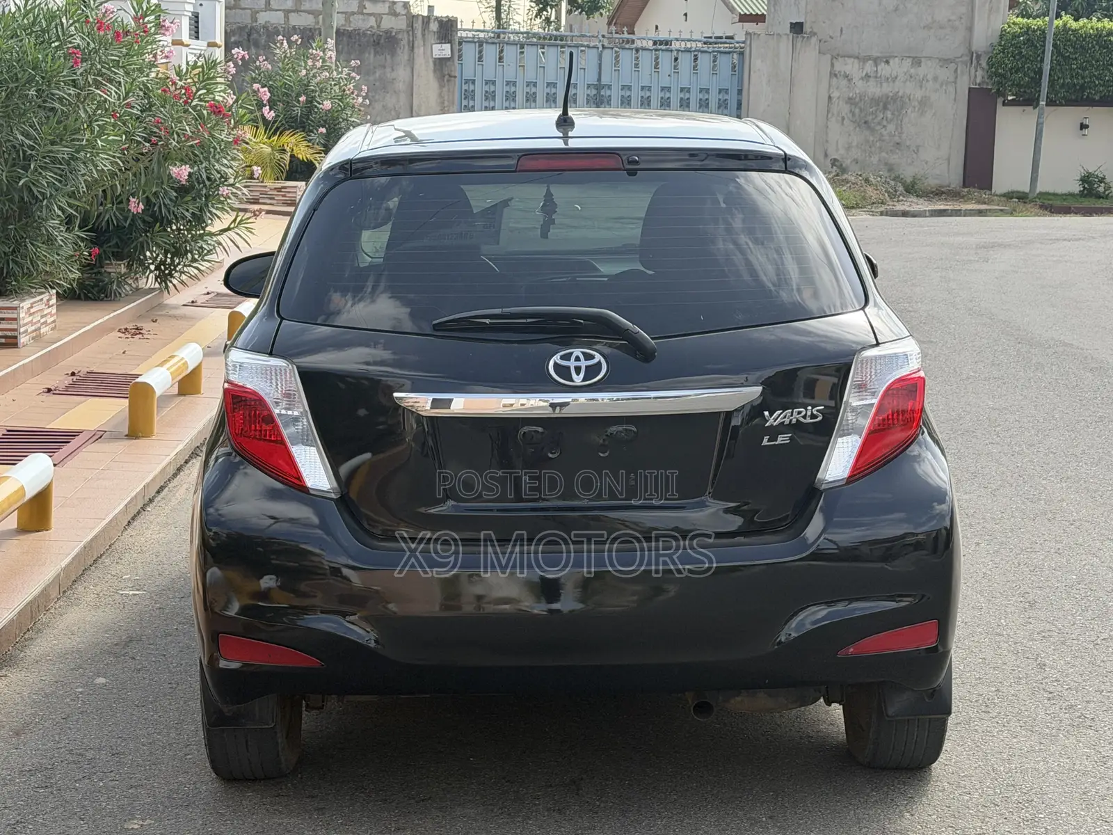 Toyota Vitz 2014 Black
