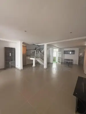 2bdrm House in Us Embassy, Cantonments for rent
