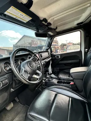 Jeep Wrangler Rubicon 2021 White