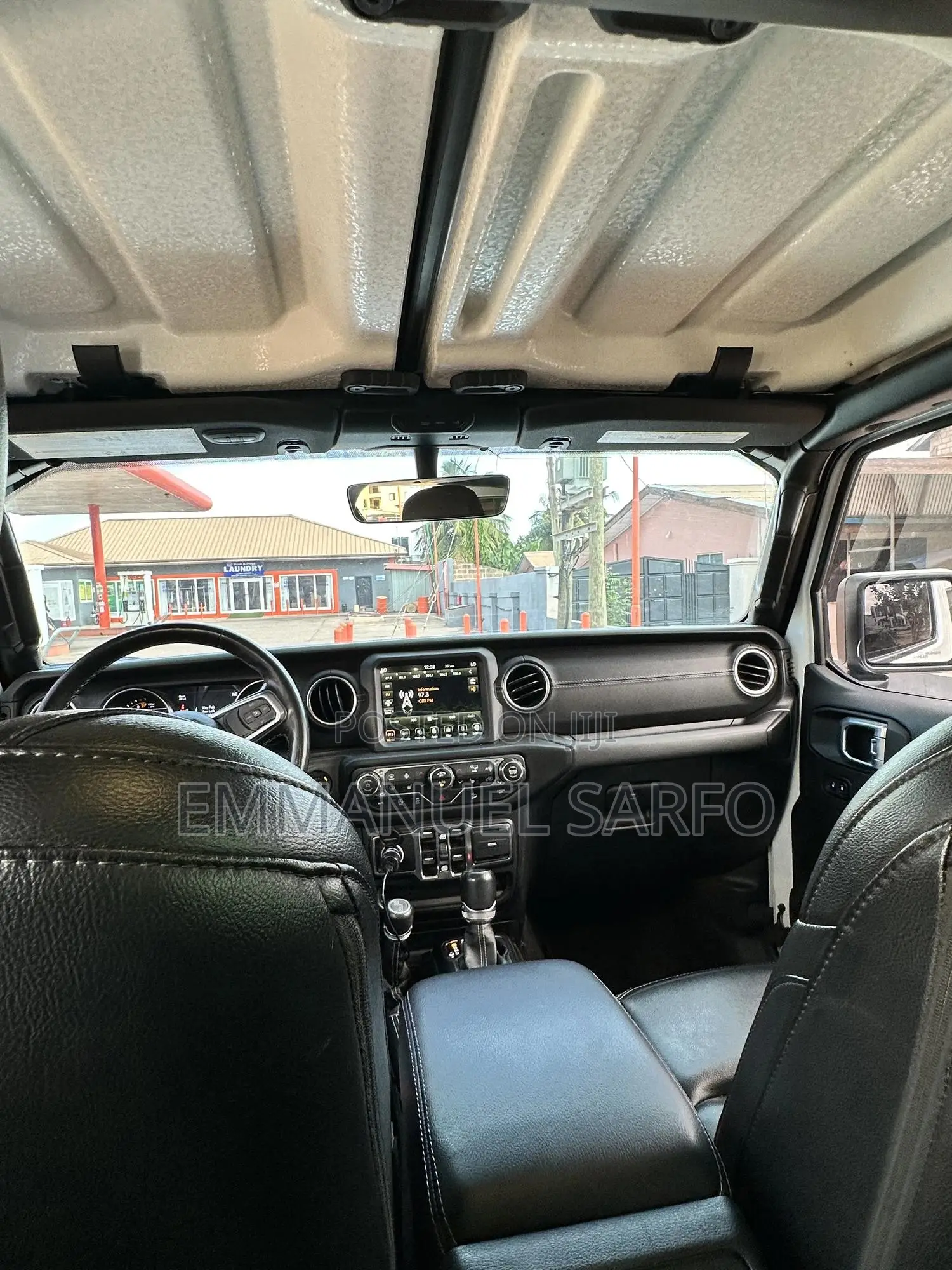 Jeep Wrangler Rubicon 2021 White