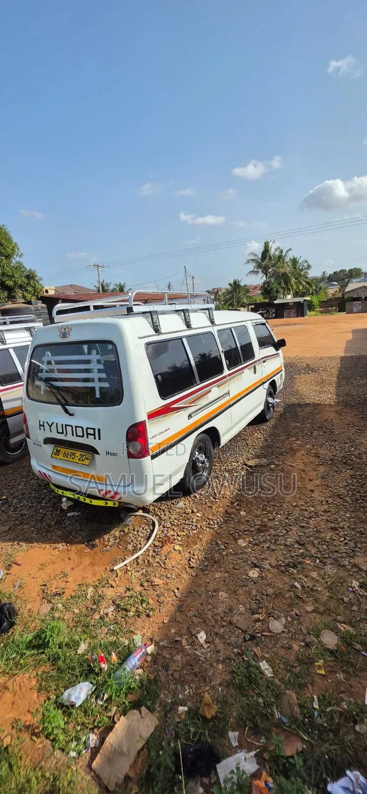 Hyundai H-100 2004 White