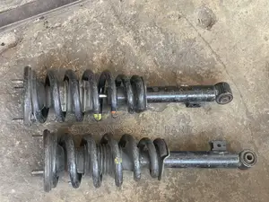 Mitsubishi L200 Front Absorber 2013-2018