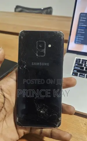 Samsung Galaxy A8 32 GB Black