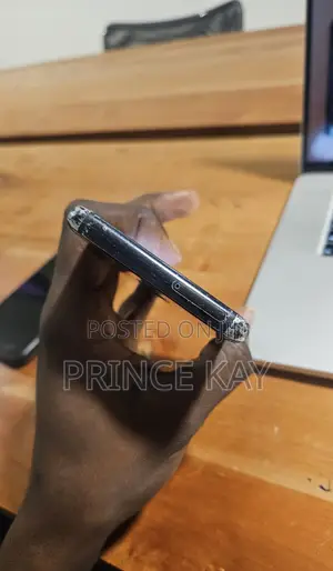 Samsung Galaxy A8 32 GB Black