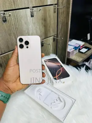 Apple iPhone 16 Pro Max 256 GB Silver