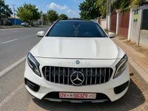Mercedes-Benz GLA 250 2016 White