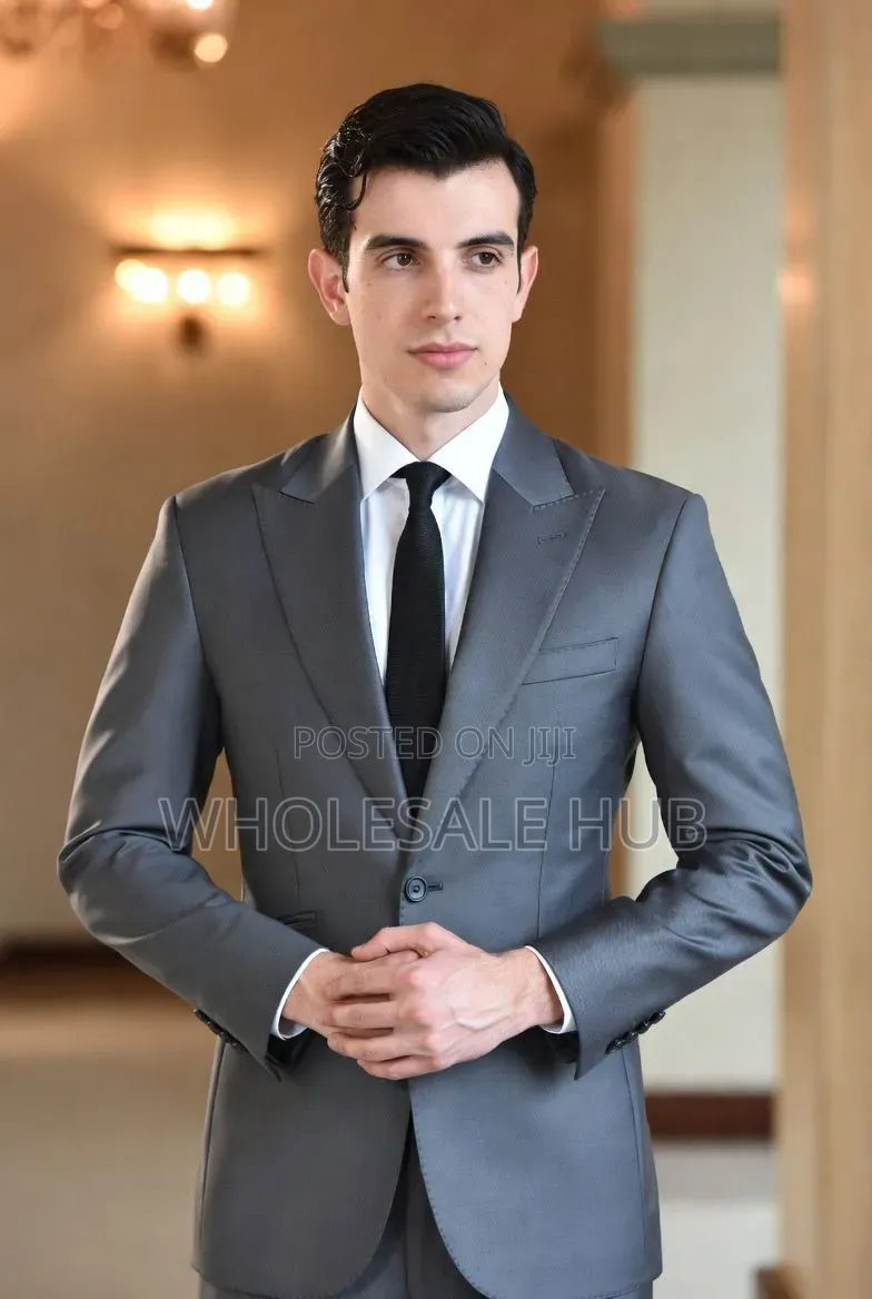 Elegant Men Suit