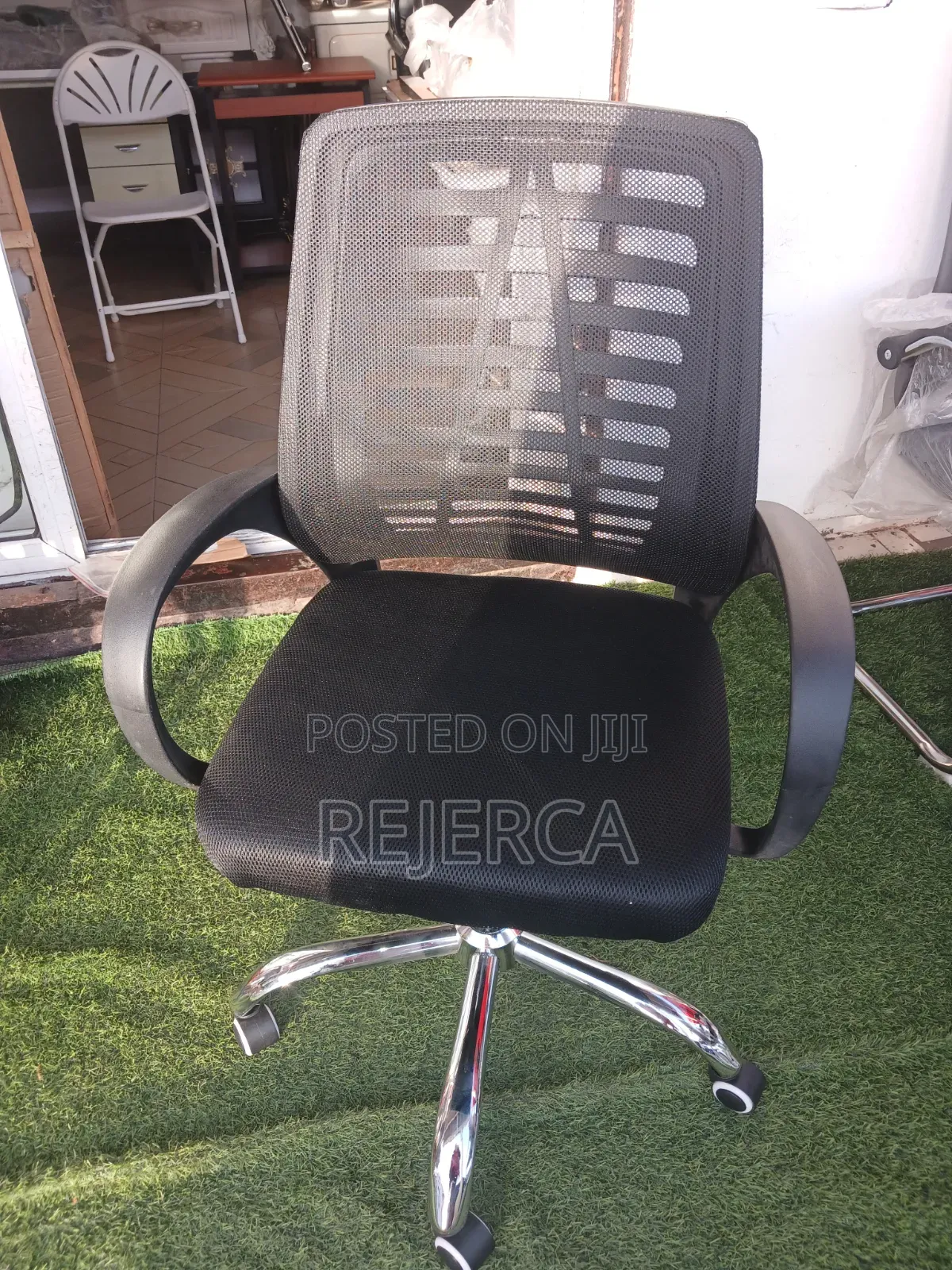 Adjustable Office Swivel Chair