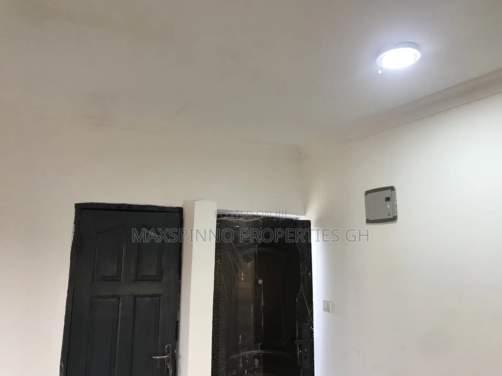 1bdrm Apartment in Maxspinno Properties, Nmai-Dzorn for rent