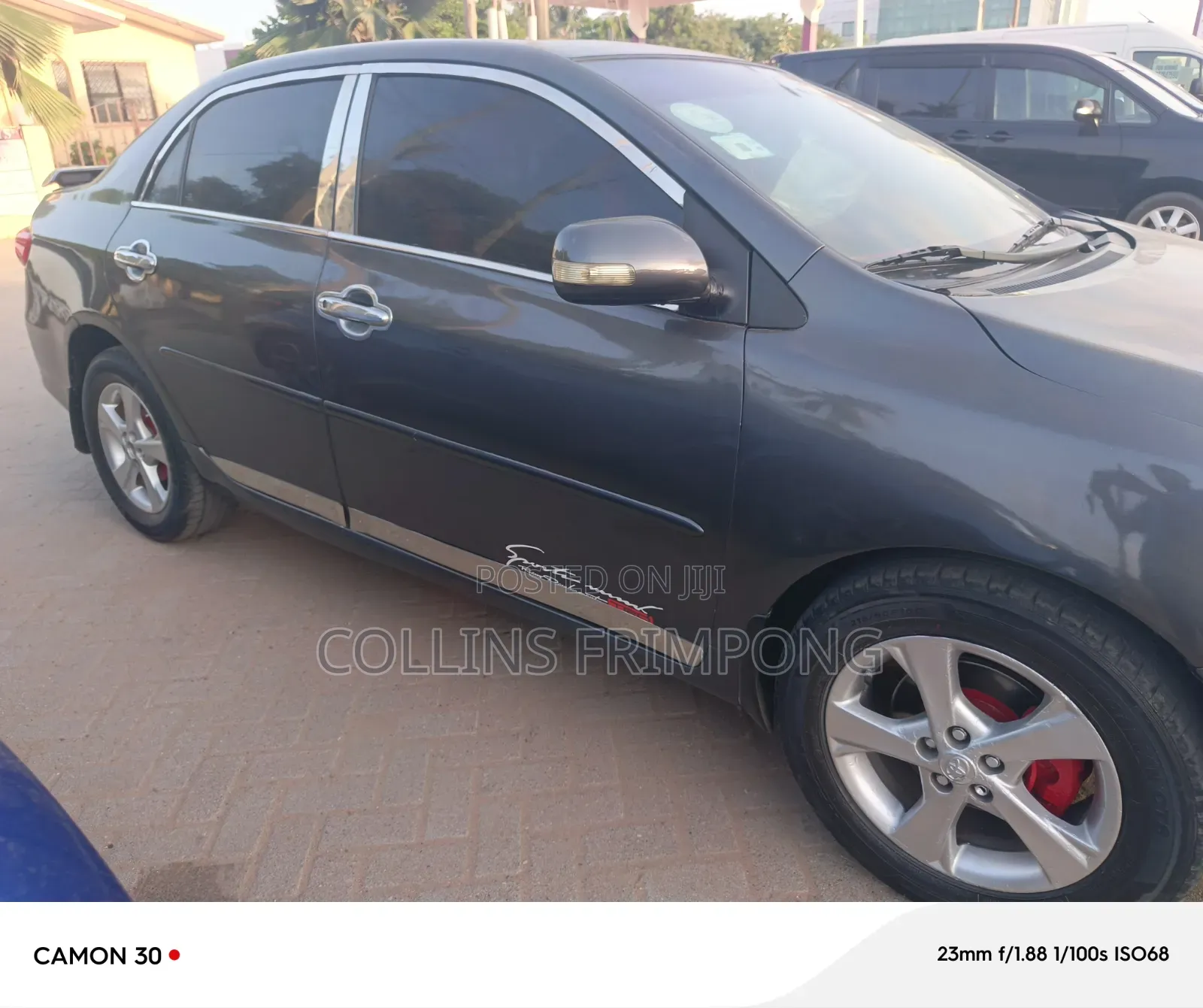 Toyota Corolla LE 4dr Sedan (1.8L 4cyl 4A) 2011 Gray