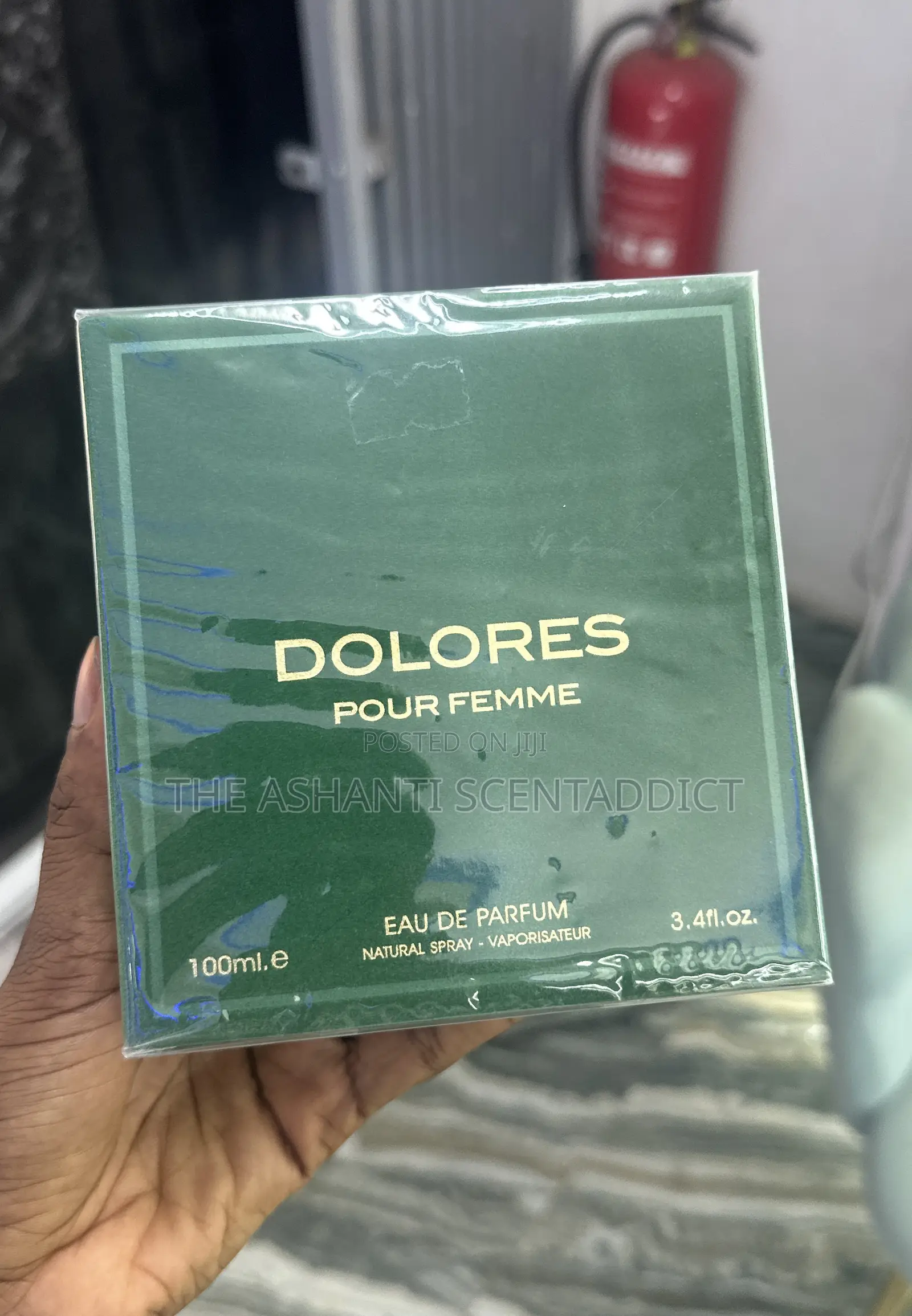 Dolores Perfume