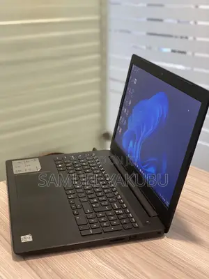 Laptop Dell Vostro 3560 8GB Intel Core i3 SSD 250GB