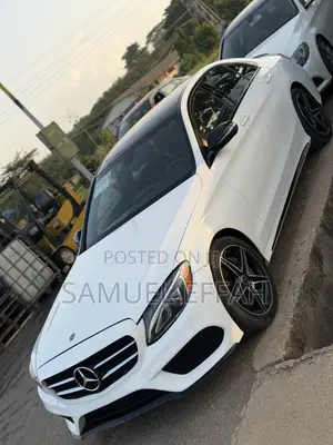 Mercedes-Benz C300 Base C300 AWD 4MATIC Sedan 2018 White
