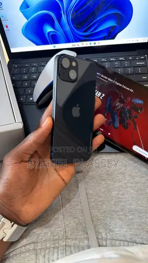 Apple iPhone 13 128 GB Black