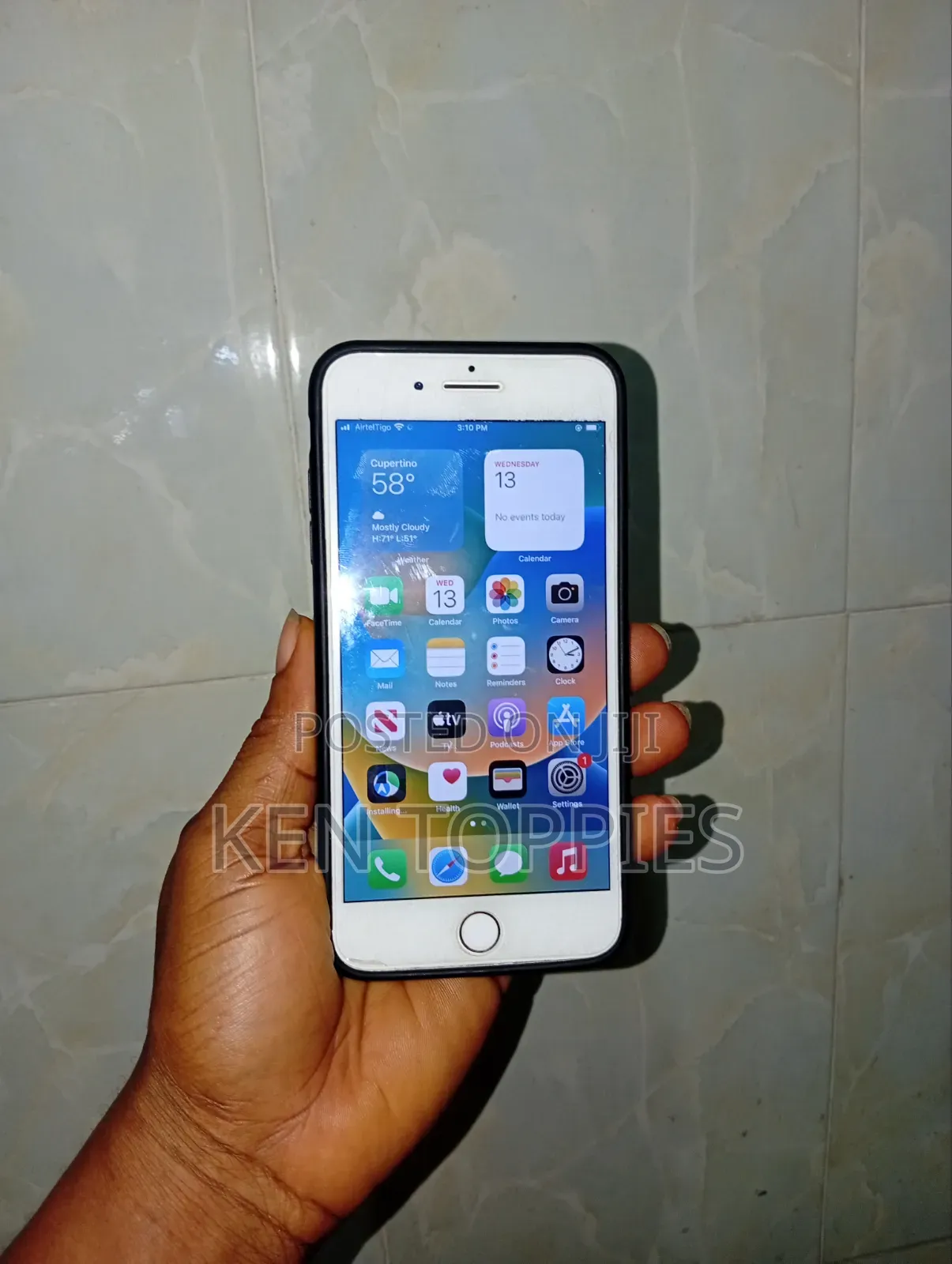 Apple iPhone 8 Plus 64 GB White