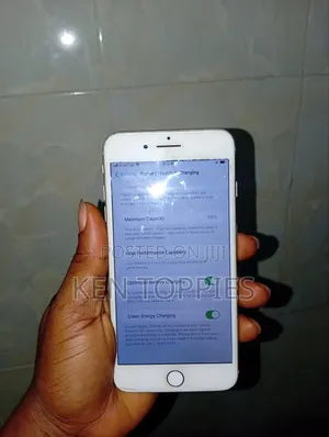 Apple iPhone 8 Plus 64 GB White