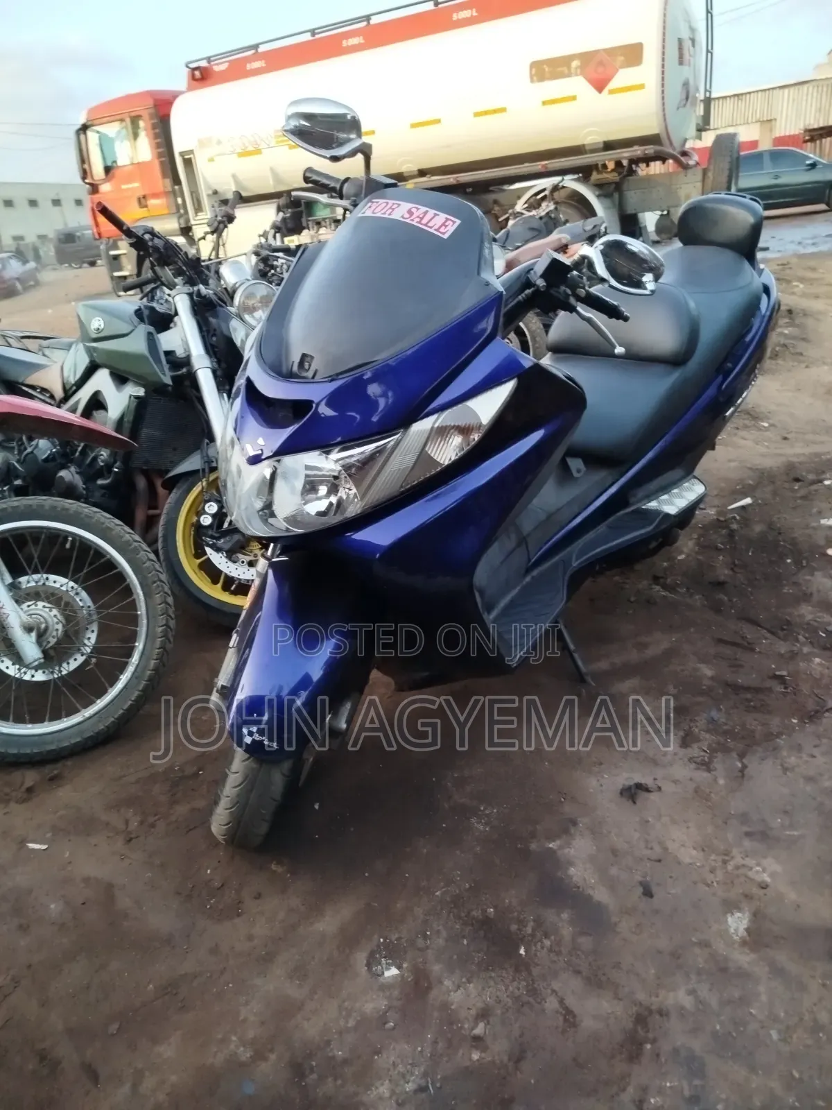 Bourget Kruzer Bagger 2020 Blue