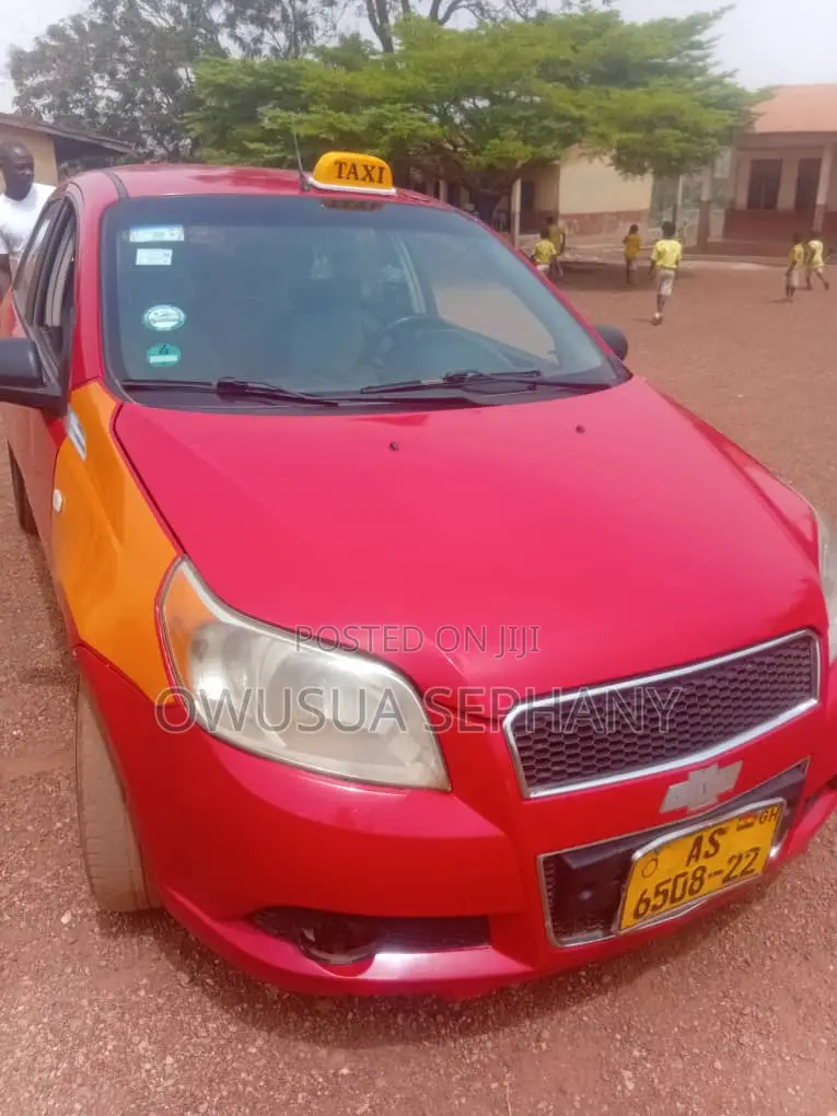 Chevrolet Aveo 2012 Red