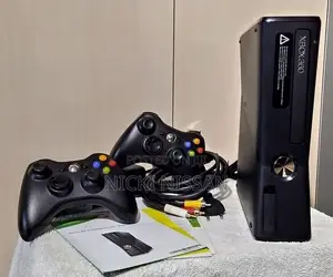 Xbox 360 Slim