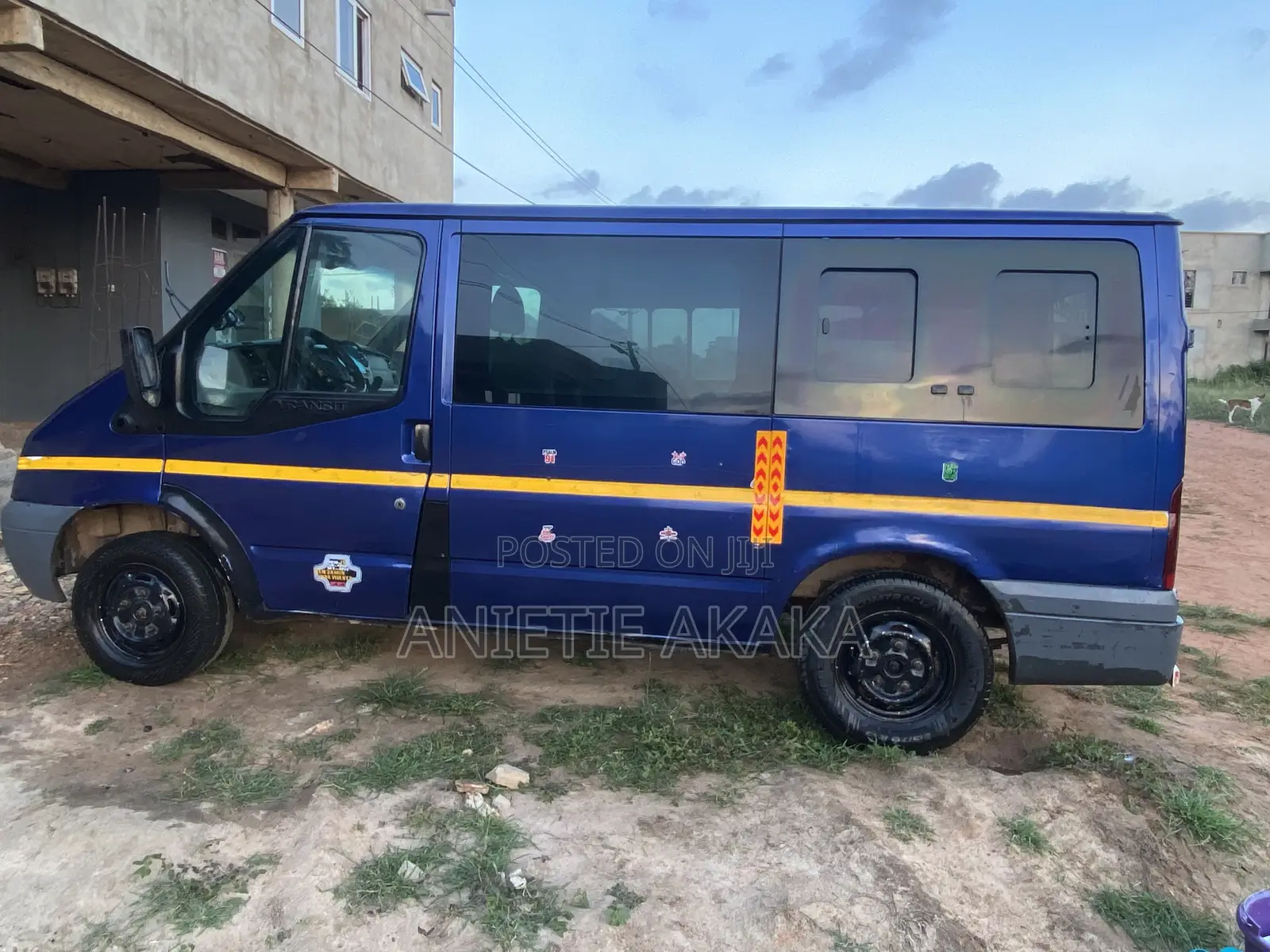 Ford Transit 2018 Blue