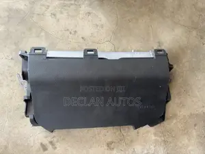 2019 to 2024 Toyota Rav4 Driver Side Left Lower Knee Airbag Oem