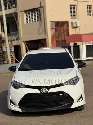 Toyota Corolla 2018 White