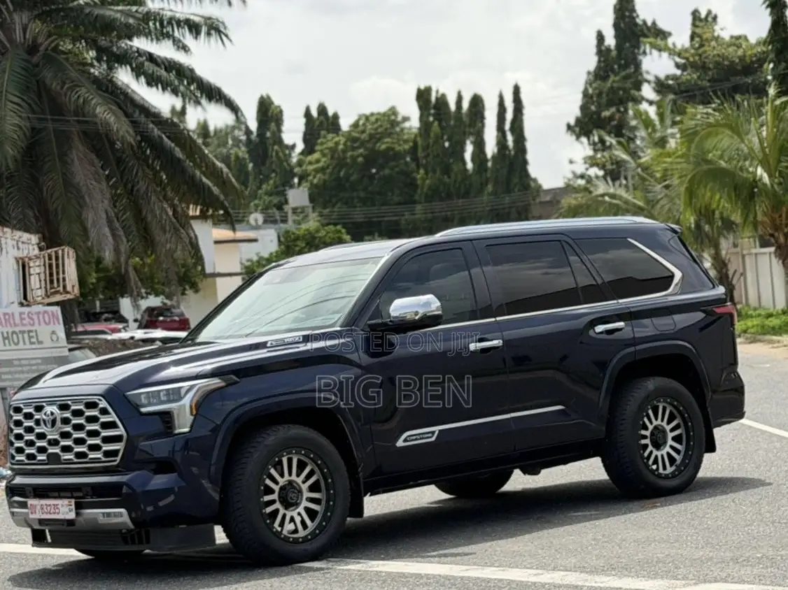 Toyota Sequoia Capstone 4WD 2024 Blue