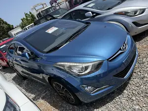 Hyundai Avante 2015 Blue