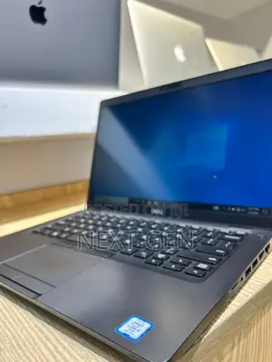Laptop Dell Latitude 5400 8GB Intel Core i5 SSD 256GB