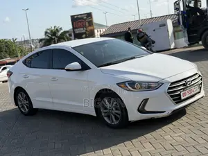 Hyundai Elantra SE 2018 White