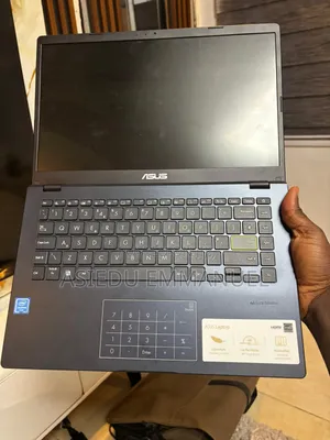Laptop Asus 4GB Intel SSD 128GB