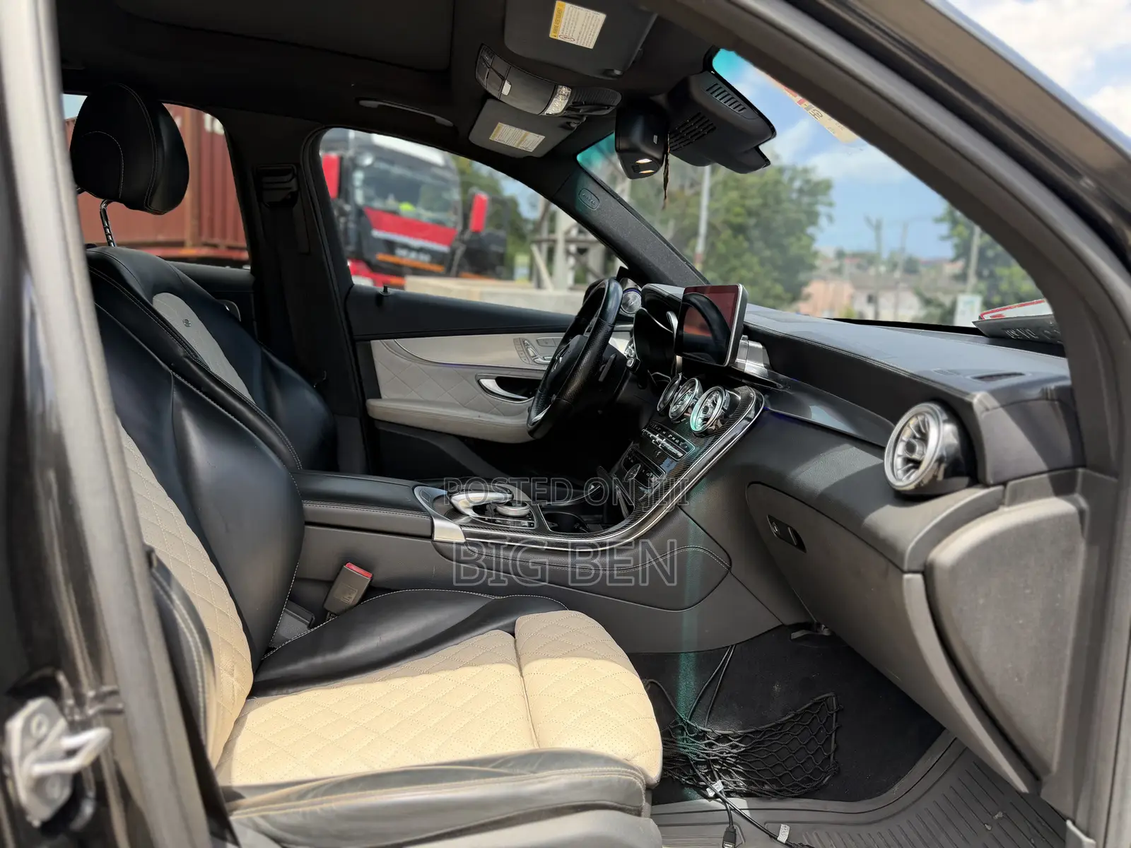 Mercedes-Benz GLC-Class 2018 Black