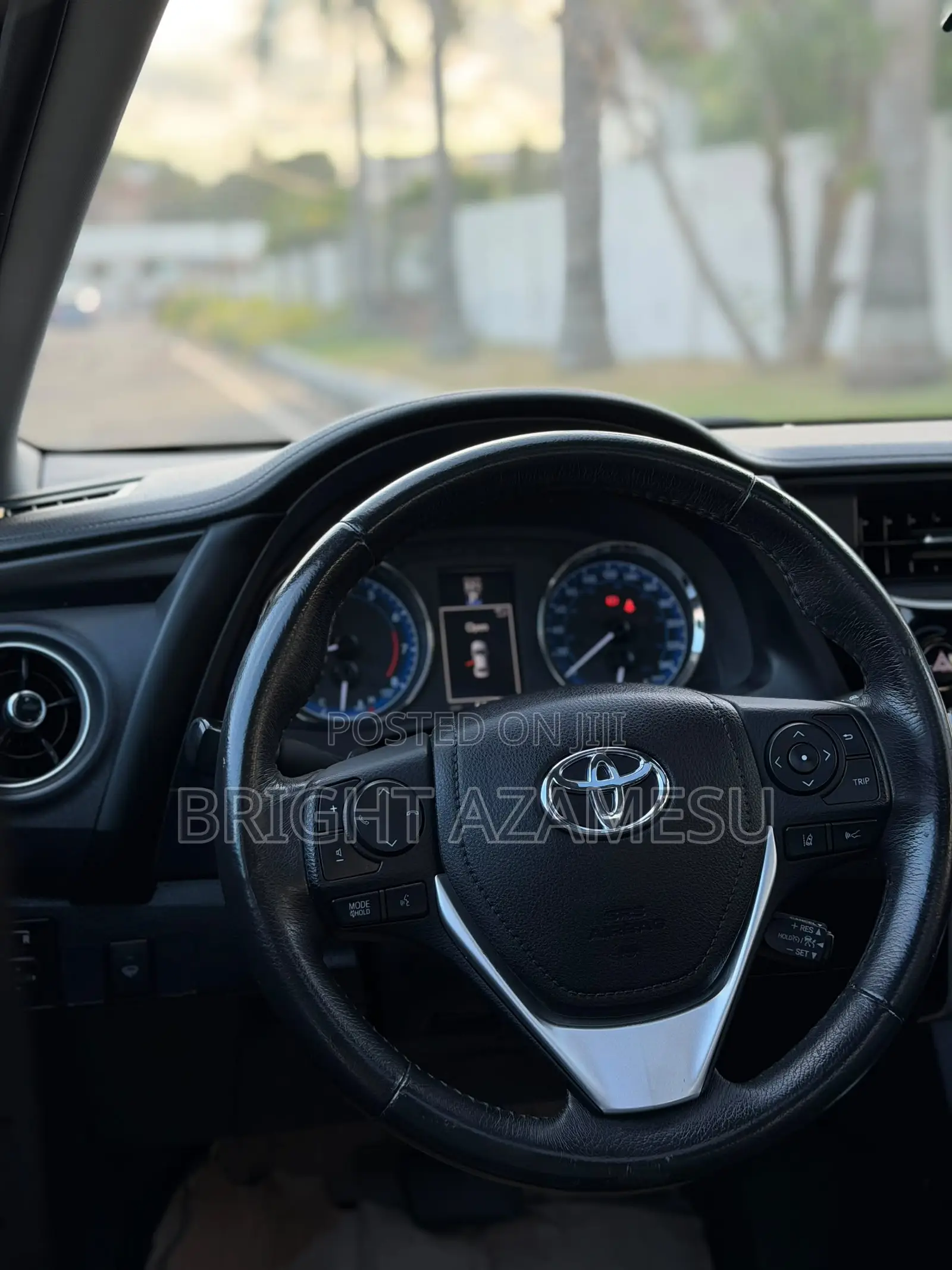 Toyota Corolla 2017 Gray