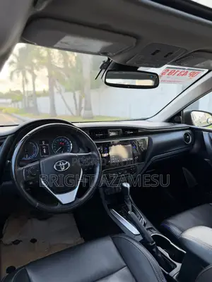 Toyota Corolla 2017 Gray