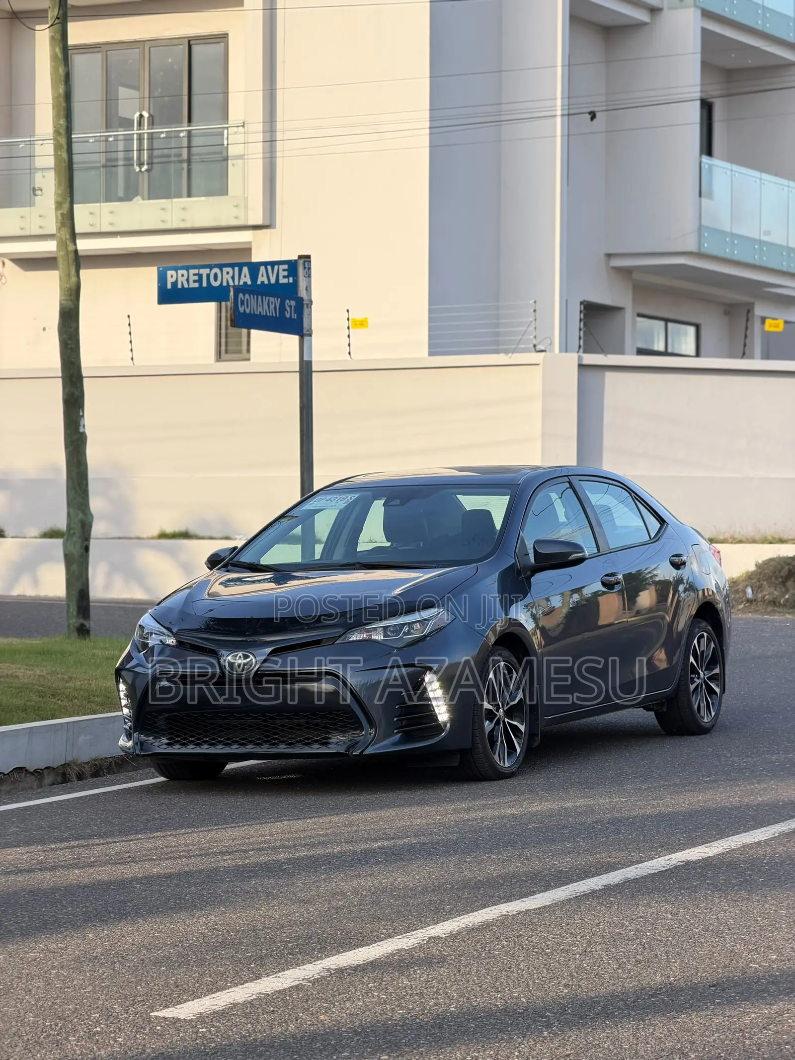 Toyota Corolla 2017 Gray