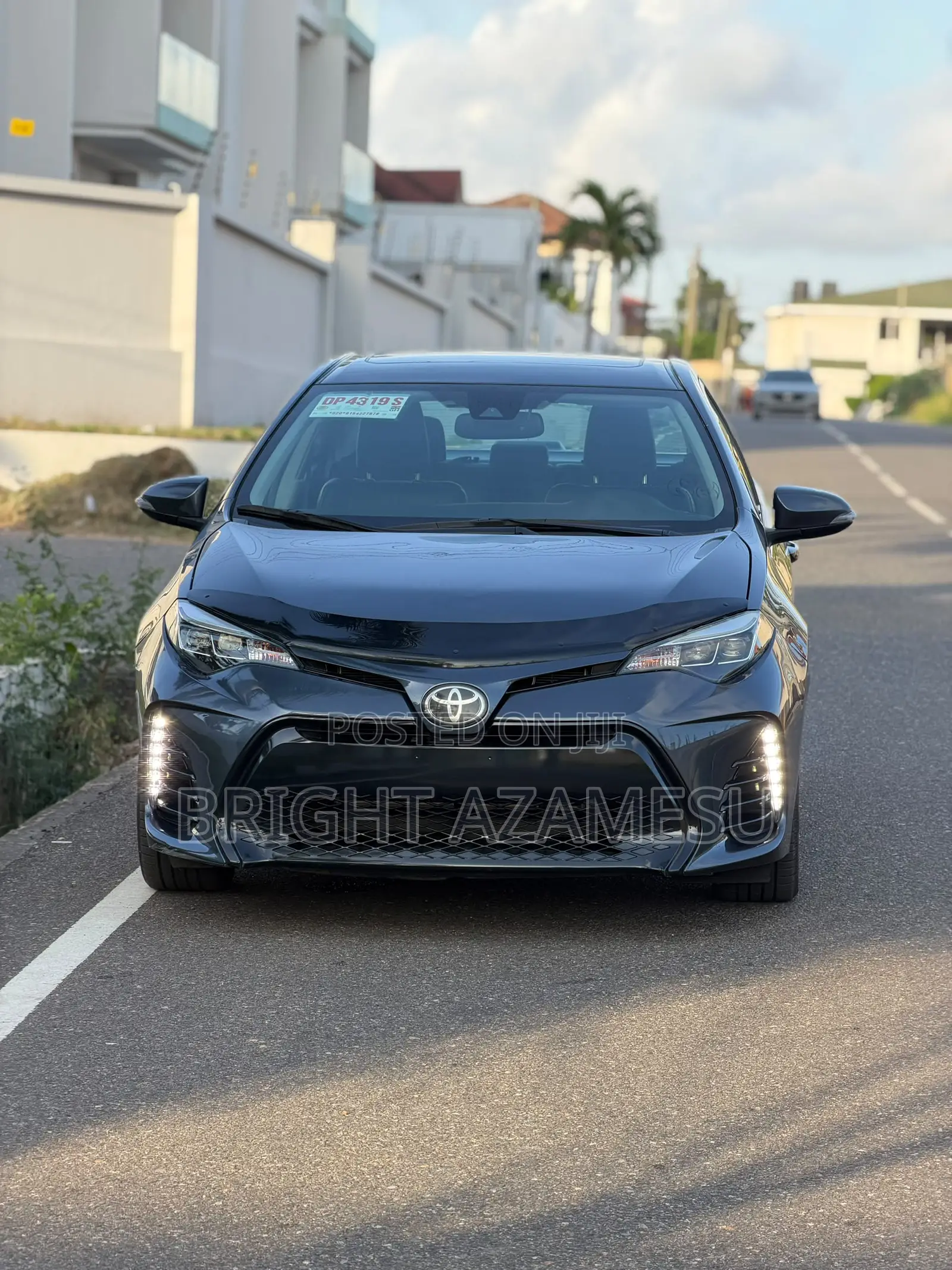 Toyota Corolla 2017 Gray