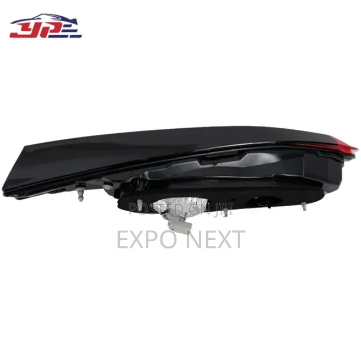 Toyota Corolla Cross 2021-2023 Taillights