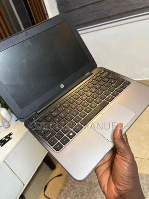 Laptop HP Stream 11 Pro G3 2GB Intel SSD 128GB