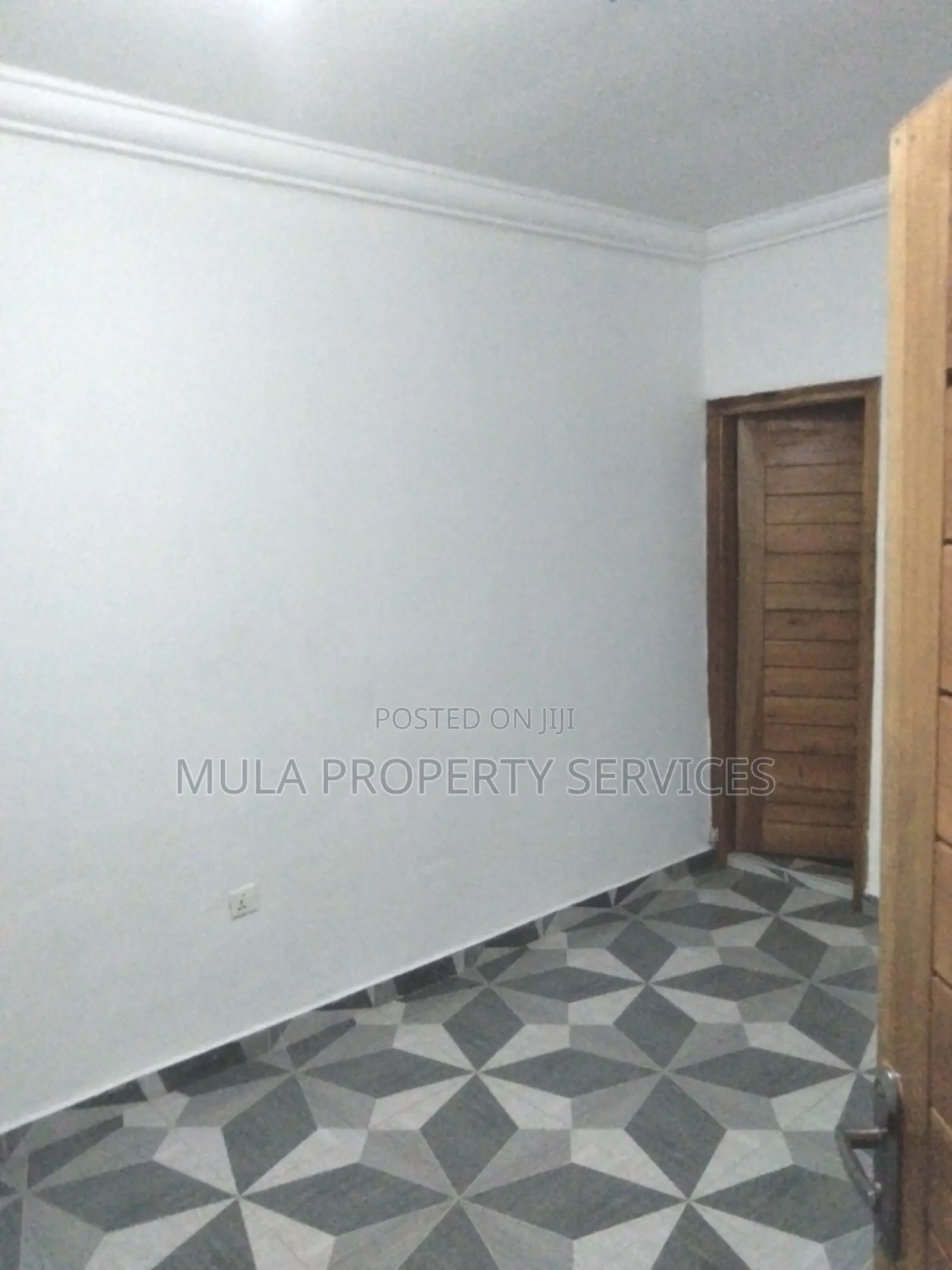 3bdrm Apartment in Mula Property, Unity Closed for rent