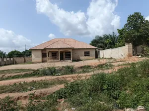 4bdrm House in Kenyasi Nwamasi., Kumasi Metropolitan for sale