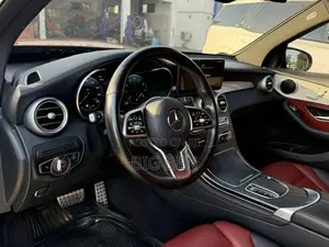 Mercedes-Benz GLC-Class 2022 Black