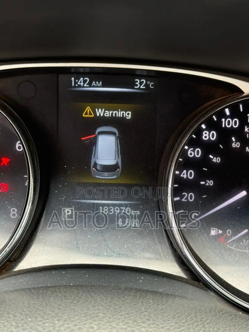 Nissan Rogue SL 4dr SUV (2.5L 4cyl CVT) 2015 Silver