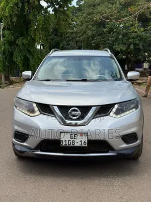 Nissan Rogue SL 4dr SUV (2.5L 4cyl CVT) 2015 Silver