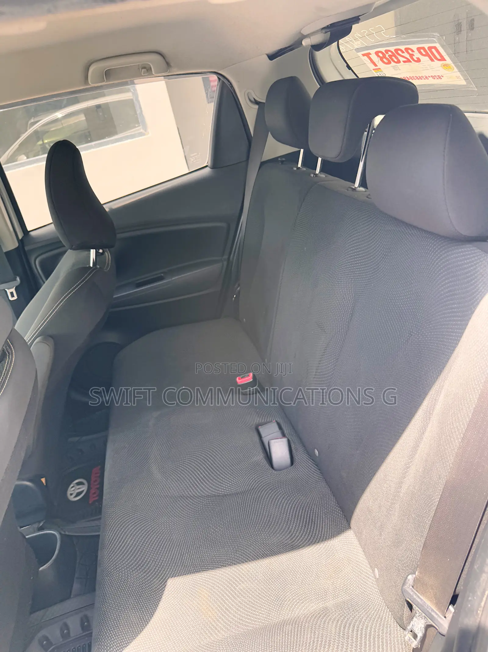 Toyota Vitz 1.3 FWD 5dr 2018 White