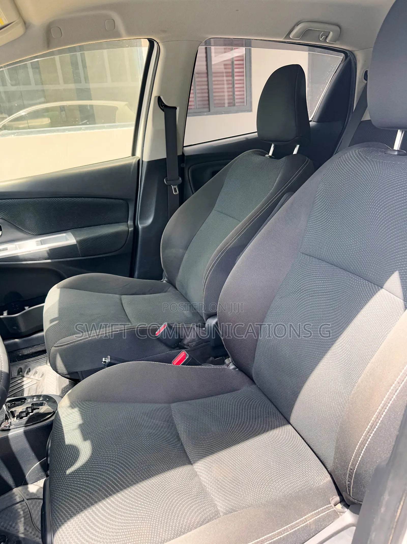 Toyota Vitz 1.3 FWD 5dr 2018 White