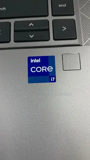 Laptop HP ZBook Firefly G8 16GB Intel Core i7 SSD 512GB