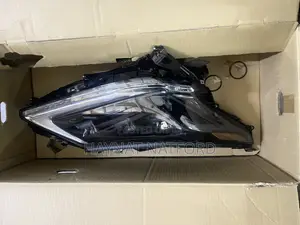 Lexus Lx460/570 Headlight Rh